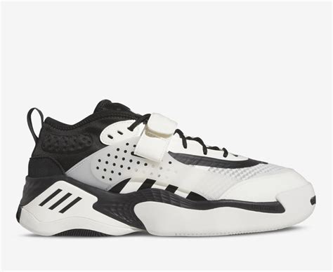 adidas straatvoetbal|Adidas streetball 3 shoes.